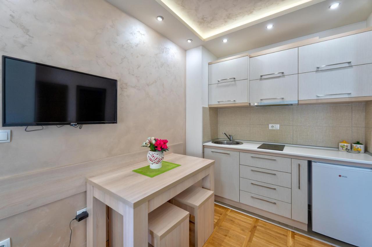 זלאטיבור Apartmani Mn מראה חיצוני תמונה